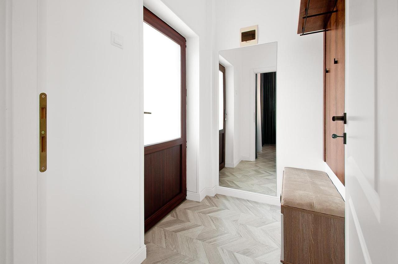 Vila Reyna Galati  Luaran gambar